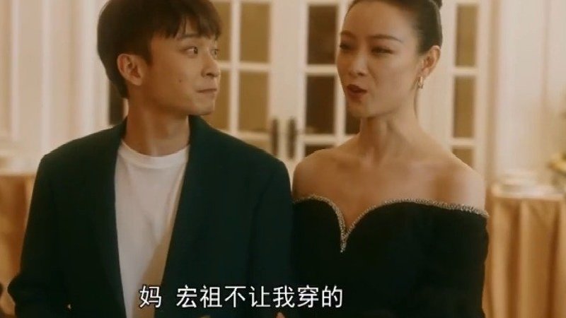 董子健的现代造型和古装造型差别很大啊!和现代戏的气场截然不同,从《青春派》《大江大河》《流