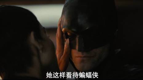新蝙蝠侠角色特辑发布“哥谭四绝”角色特辑,蝙蝠侠罗伯特·帕丁森、猫女佐伊·克拉维兹、谜语人