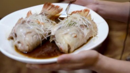 妈妈说,百肉不如鱼,低脂高蛋白会让我们更健康更聪明。买鱼,最重要的是什么,是食材的安全和新