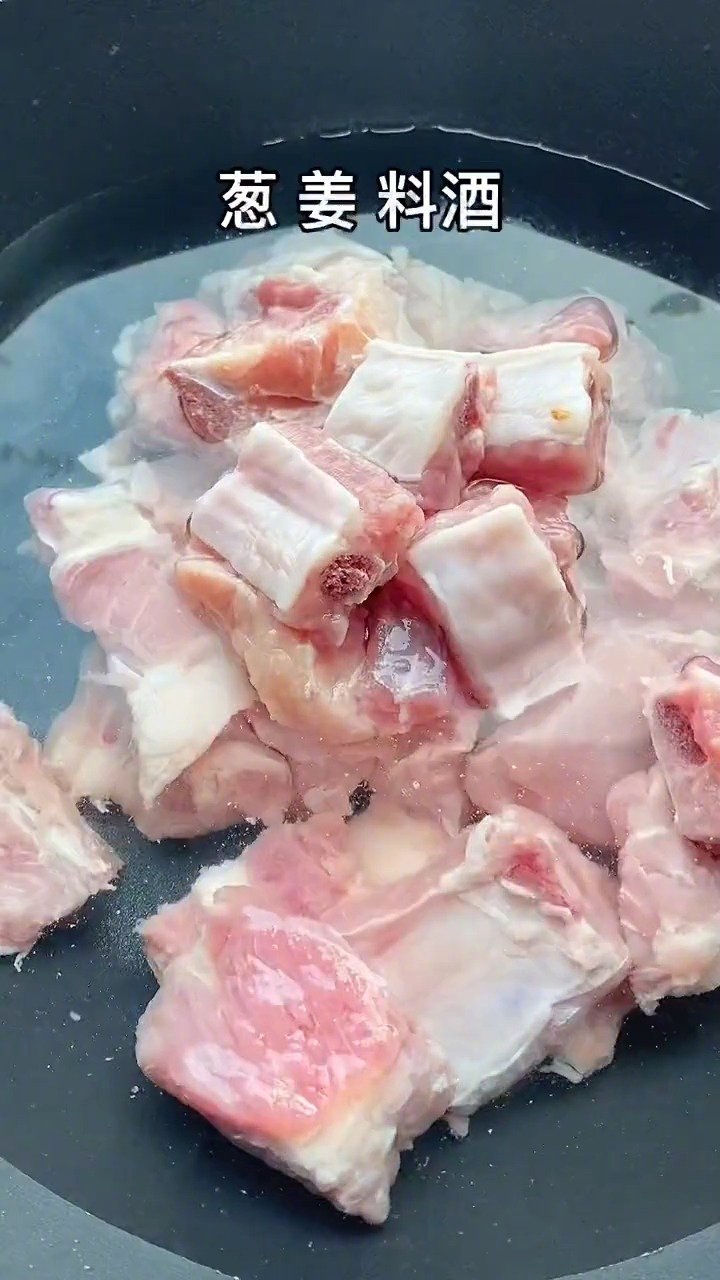 #天天美食# 懒人糖醋排骨,12345的比例是关键,好吃到流泪,上桌秒光~    