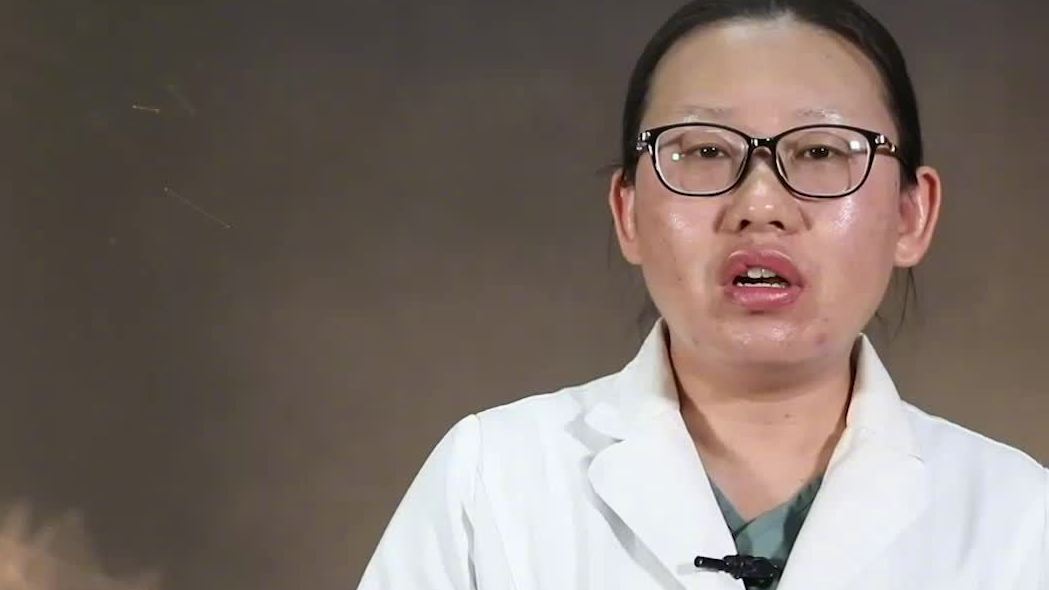 【转给家长!不同年龄段儿童饮食建议】专家建议:①一岁到三岁:每天400—600毫升奶量,参