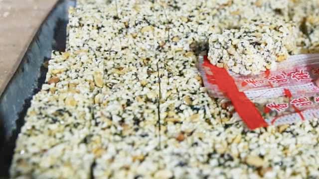 【有哪些象征着爱情的美食?七夕专属美食龙岩麻粩:象征着对爱情的美好祝福】麻粩是福建龙岩的传