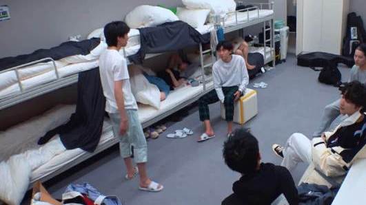 好家伙!双口相声完了还有单口相声,合理怀疑林墨上岛是为了德云社龙字科招生做准备