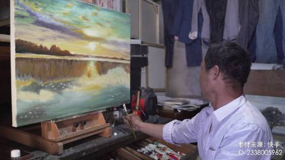 【现实版陋室铭!收废品大叔蜗居出租房画千幅油画】近日,浙江收废品大叔位光明的油画作品走红网