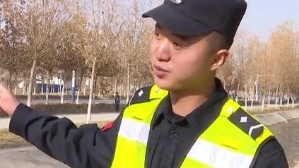 【我为群众办实事 | 喀什英吉沙县公安局一辅警跳冰河勇救两名落水学生】12月1日下午15时