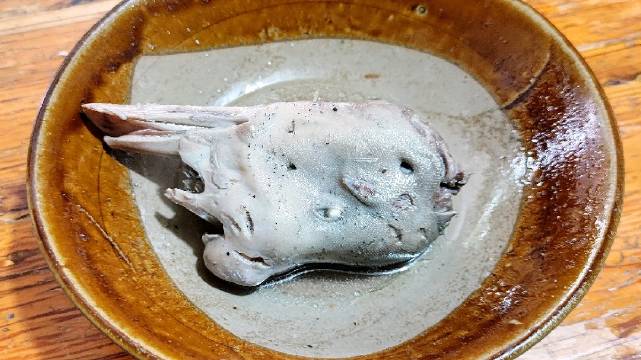 湖南武冈,本地人吃的鹅肉粉,传统实在。湖南邵阳武冈,当地的粉名气不小。之前来的时候,吃过几