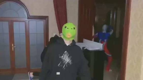  时代少年团cos造型???? !绿鱼头,皮卡丘,奥特曼......还有多少惊喜是我们不知道的刘