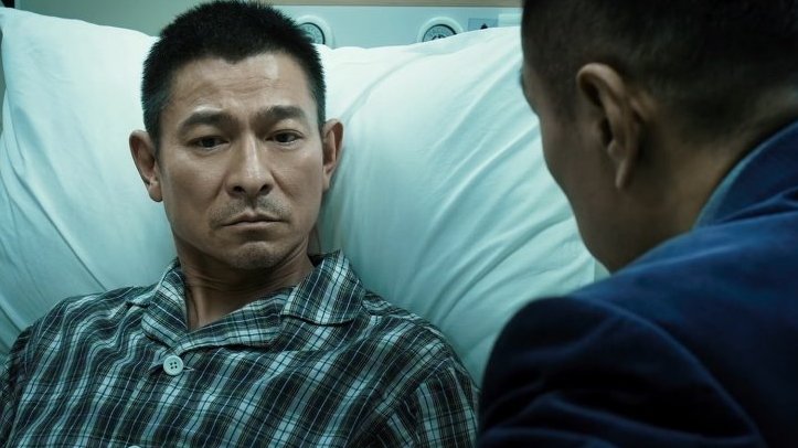 &nbsp;电影《拆弹专家2》预告公布,定档12月24日在内地上映,本片由刘德华、刘青云、倪妮主演,