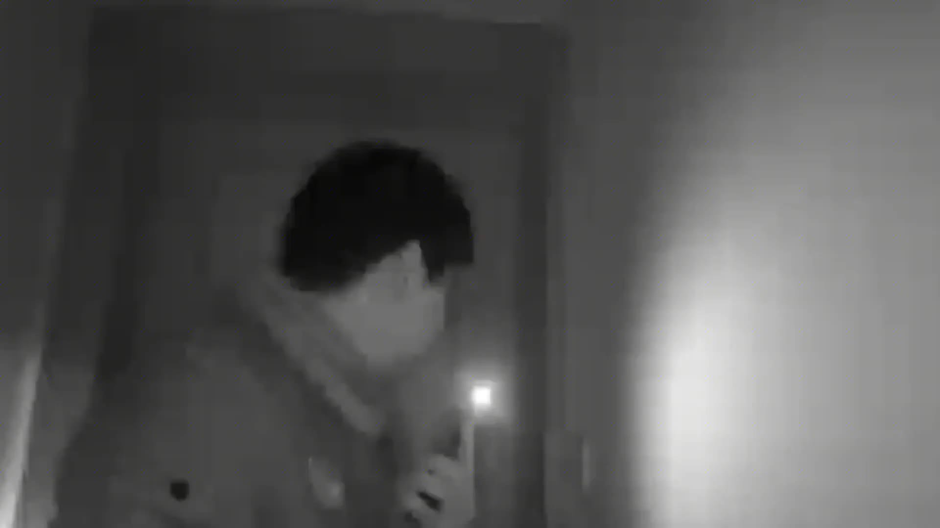 #我为群众办实事#【液化气罐意外泄漏,湖北沙洋民警争分夺秒救回一家4口】2月15日元宵节,