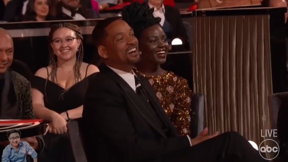 吃瓜![吃瓜]奥斯卡颁奖典礼威尔-史密斯掌掴主持人,多位NBA球员发推感叹!在颁奖典礼上,