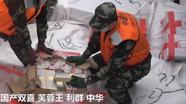【海关破获超9.7亿元香烟走私案够6.2万烟民抽一年】日前,宁波、厦门两地海关等部门联合开