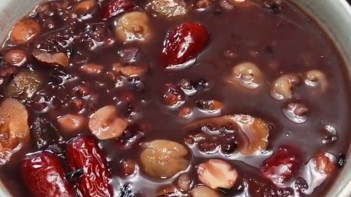 【腊八粥的家常做法】腊八节一定要喝一碗腊八粥,家常做法学起来!