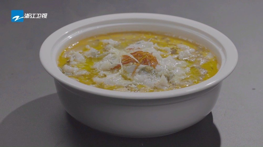 #听说很好吃# 除了甜,爱情还有很多种味道帅晓剑御厨晓帅 大厨的这道“鱼你在一起”中,除了