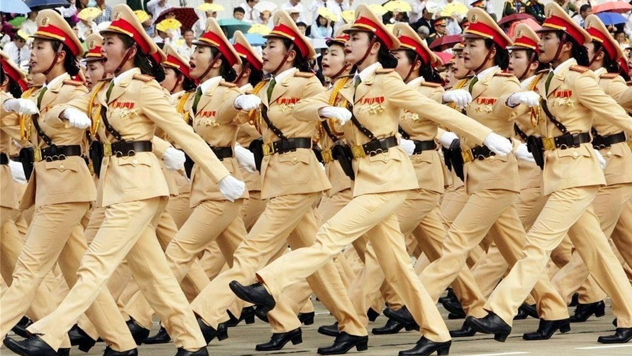 【越战中最让美军害怕的武器,女兵用它杀数百美军,中国却轻松破解】在越南战场上,存在一款最让